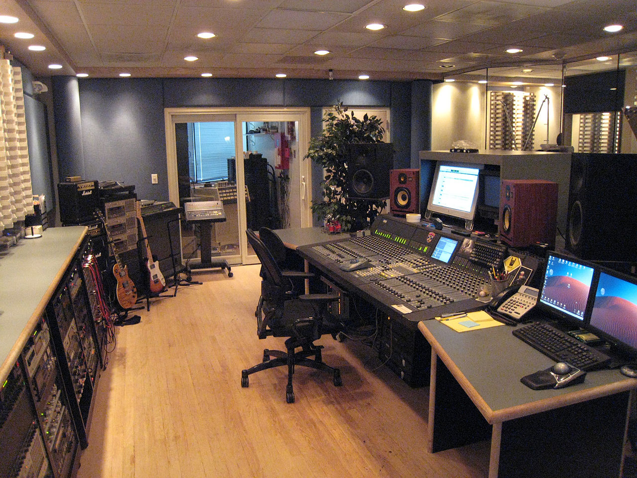 recordingstudio.jpg